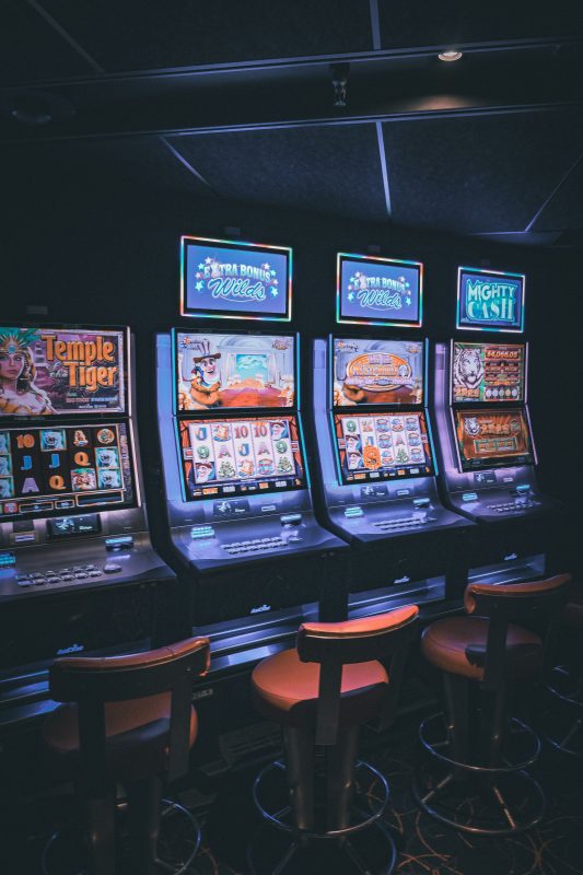 Sảnh nổ hũ 8Xbet với dàn game slot đa dạng chủ đề và hiệu ứng jackpot